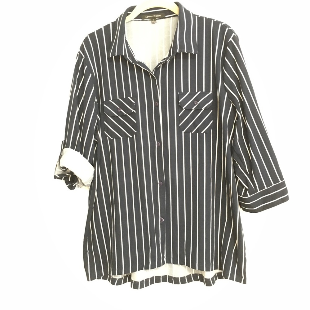 Lynn Ryan button up vertical stripes shirt